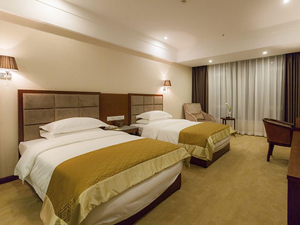 Golden Palm Hotel Чжухай Екстер'єр фото