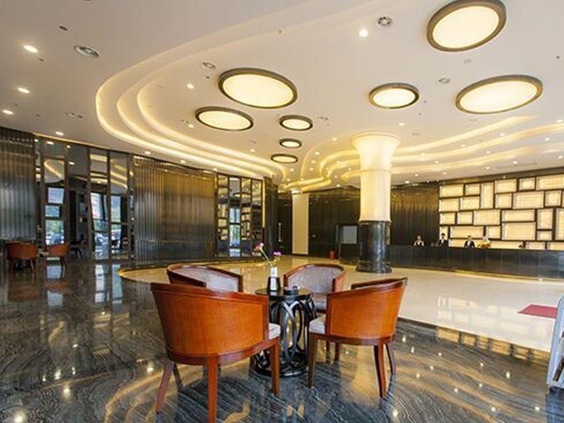 Golden Palm Hotel Чжухай Екстер'єр фото